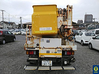 ISUZU ELF 2012