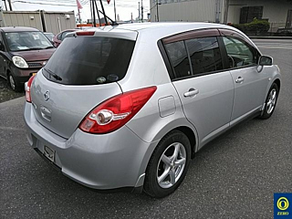 NISSAN TIIDA 2008