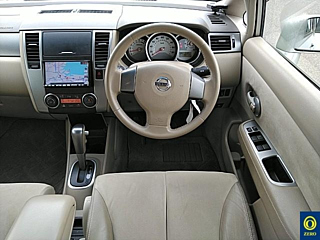NISSAN TIIDA 2008