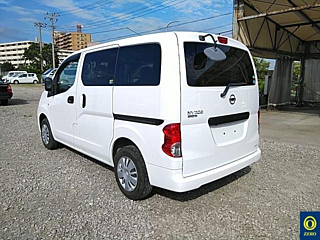 NISSAN NV200 2018