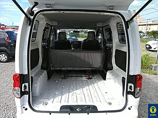 NISSAN NV200 2018