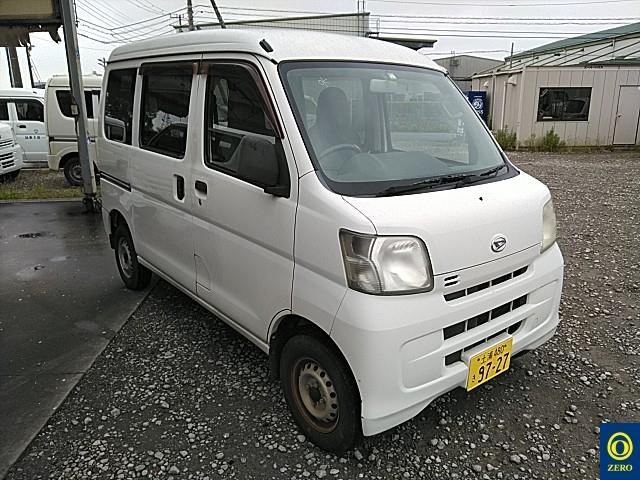 DAIHATSU HIJET VAN 2013
