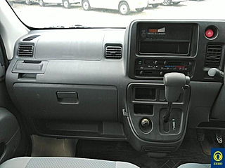 DAIHATSU HIJET VAN 2013