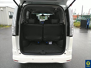 NISSAN SERENA 2015