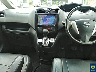 NISSAN SERENA 2015