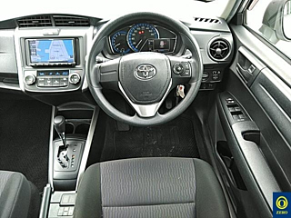 TOYOTA COROLLA FIELDER 2019