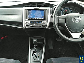 TOYOTA COROLLA FIELDER 2019