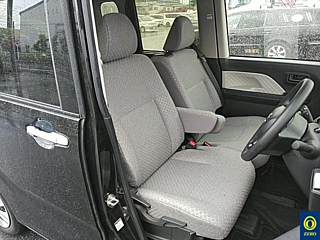 DAIHATSU TANTO 2021