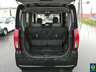 DAIHATSU TANTO 2021