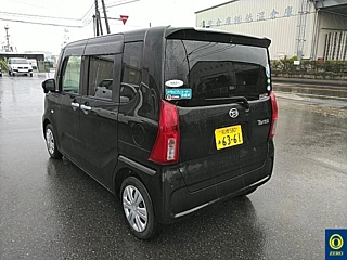 DAIHATSU TANTO 2021
