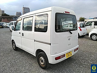 DAIHATSU HIJET VAN 2013