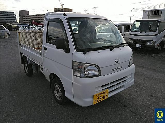 DAIHATSU HIJET TRUCK 2013