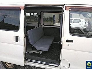 DAIHATSU HIJET VAN 2013