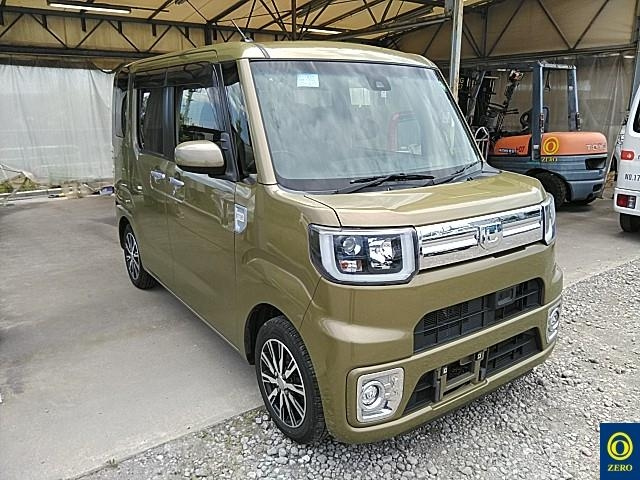 DAIHATSU WAKE 2016