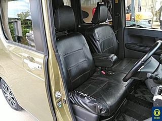 DAIHATSU WAKE 2016