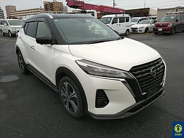 NISSAN KIX 2020