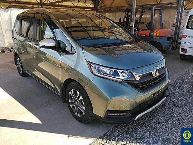 HONDA FREED 2022