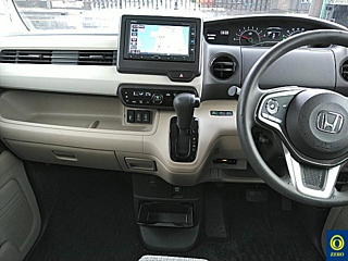 HONDA N BOX 2017
