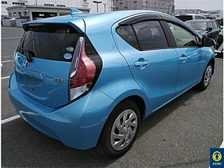 TOYOTA AQUA 2016