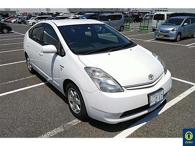 TOYOTA PRIUS 2010