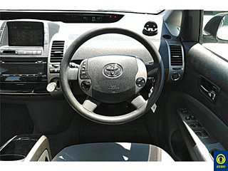 TOYOTA PRIUS 2010