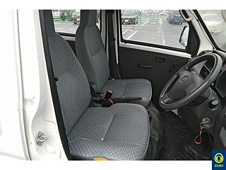 DAIHATSU HIJET VAN 2015