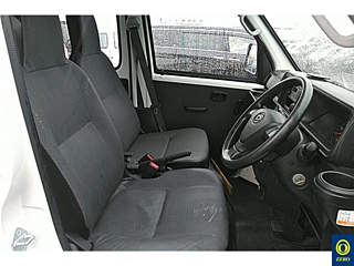 DAIHATSU HIJET VAN 2019
