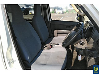 DAIHATSU HIJET VAN 2017
