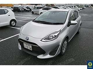 TOYOTA AQUA 2018