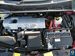 TOYOTA PRIUS 2013