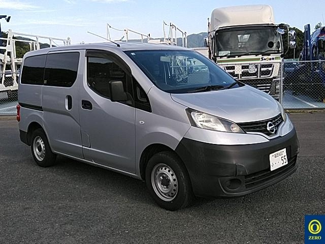 NISSAN NV200 2016