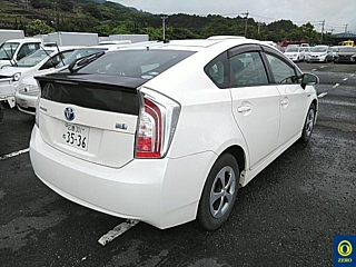 TOYOTA PRIUS 2014