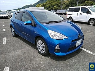 TOYOTA AQUA 2012