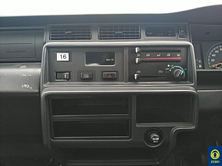 TOYOTA COMFORT 2013