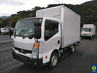 NISSAN ATLAS 2017