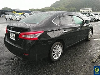 NISSAN SYLPHY 2020