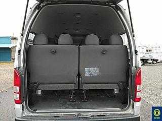 TOYOTA HIACE 2017