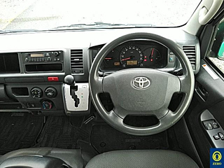 TOYOTA HIACE 2016