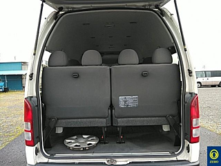 TOYOTA HIACE 2016
