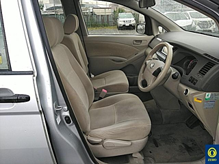 TOYOTA ISIS 2012
