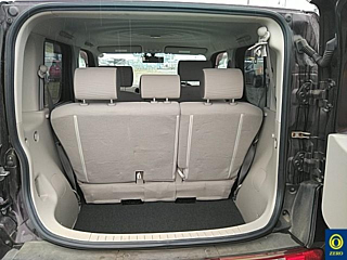 NISSAN CUBE 2010