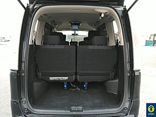 NISSAN SERENA 2012