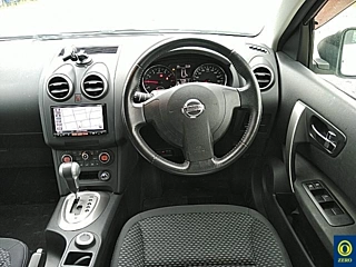 NISSAN DUALIS 2012