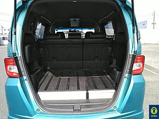 HONDA FREED 2012