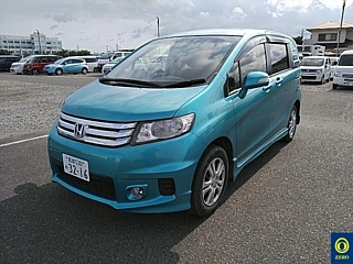 HONDA FREED 2012