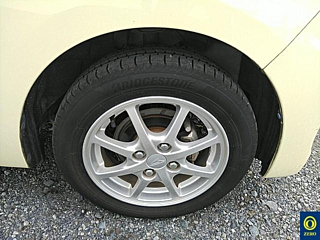 DAIHATSU MIRA E S 2014