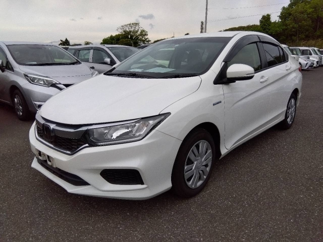 HONDA GRACE 2018