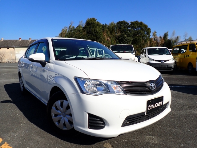 TOYOTA COROLLA AXIO 2015