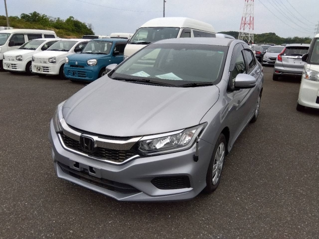 HONDA GRACE 2019