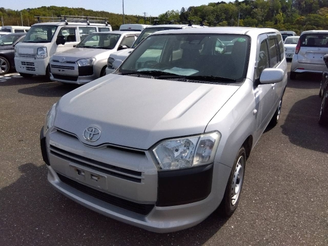 TOYOTA SUCCEED